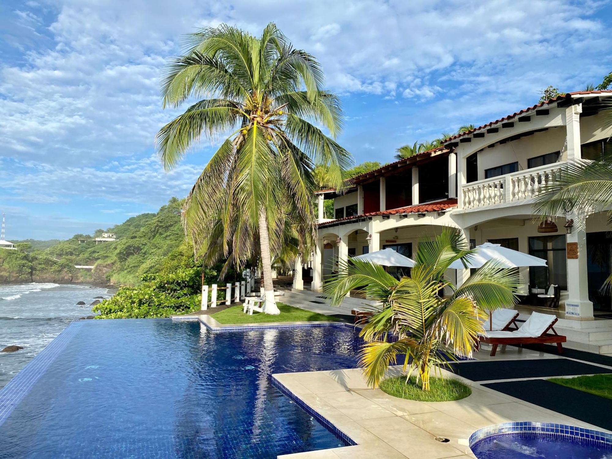 Vista Las Olas Resort エル・クコ エクステリア 写真